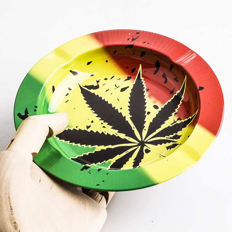 Marijuana Leaf Tin Ashtray (Random Pattern)