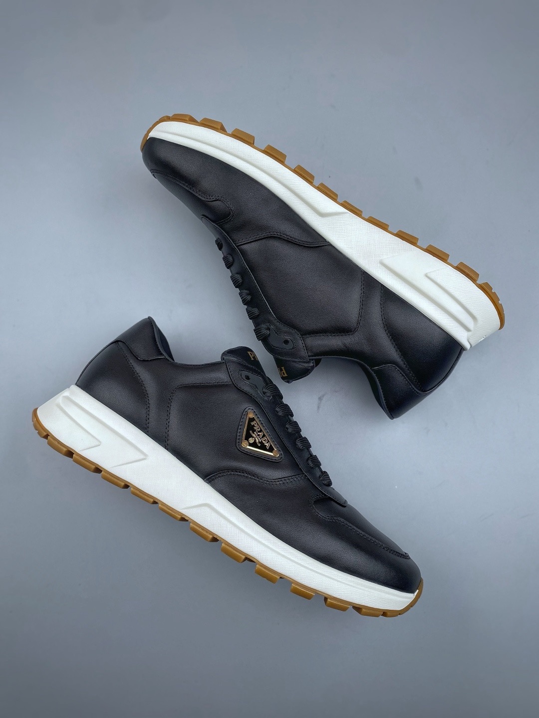 Prada Men Shoes Top Quality