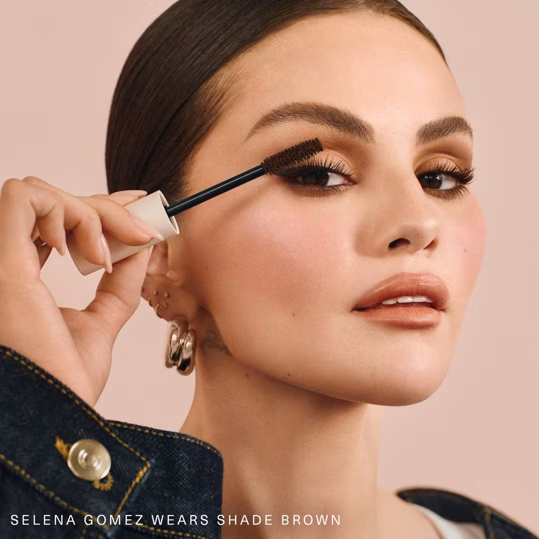 Rare Beauty  Perfect Strokes Universal Volumizing Mascara