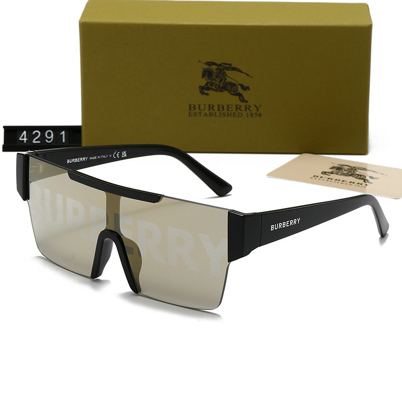 Burberry Fashionable Sunglasses