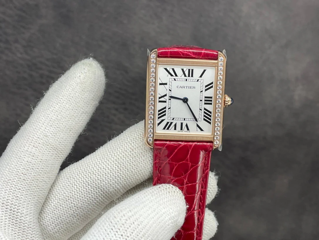 Cartier Watch TANK LOUIS DE CARTIER QUARTZ GOLD CASE DIAMOND BEZEL