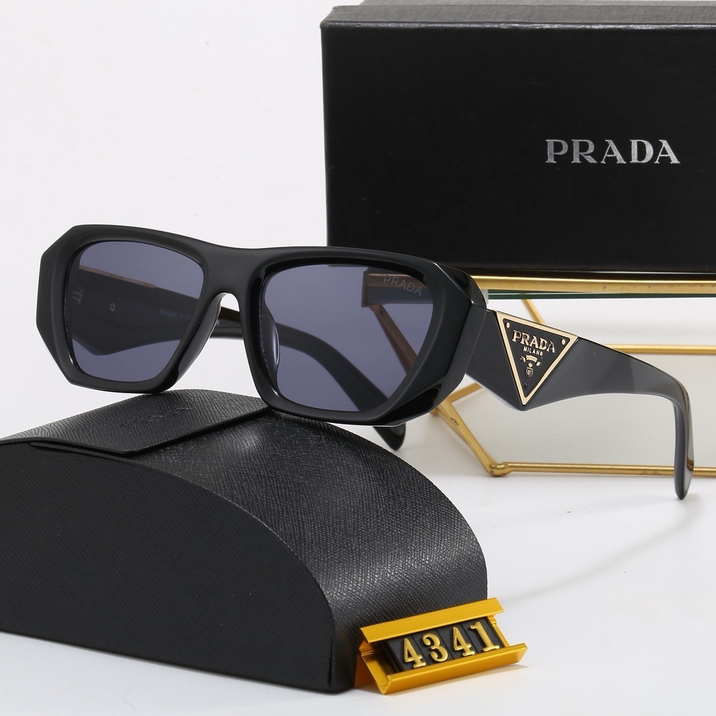 Prada Fashionable Sunglasses