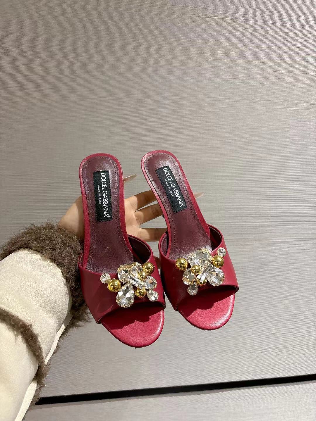Dujiaban Pointed-Toe High Heels