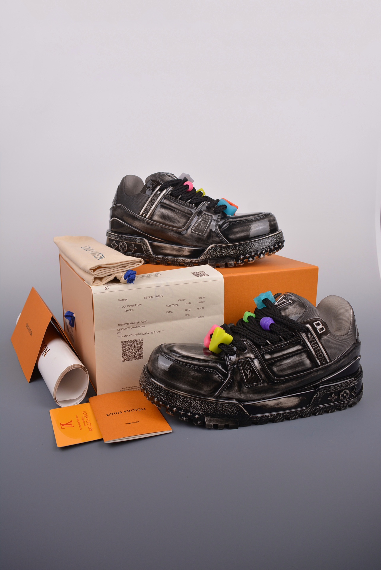 Louis Vuitton Trainer Maxi Sneakers black dazzle