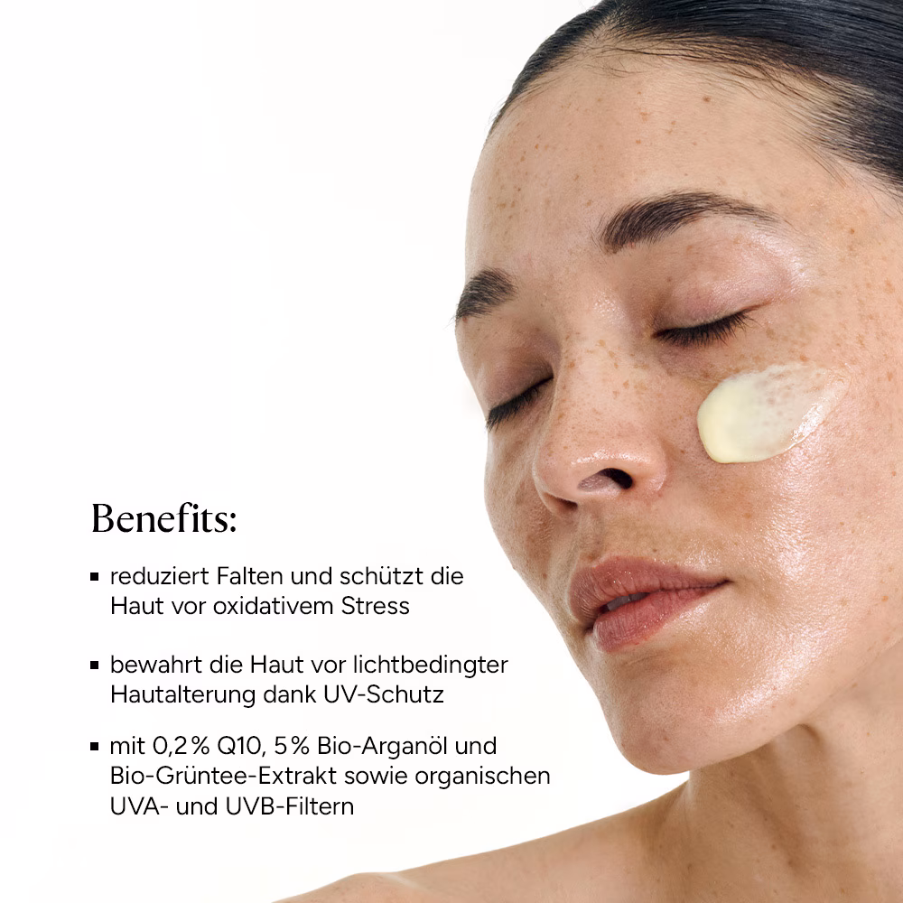 Regenerierende Tagescreme SPF 50 - Antioxidative Feuchtigkeitspflege