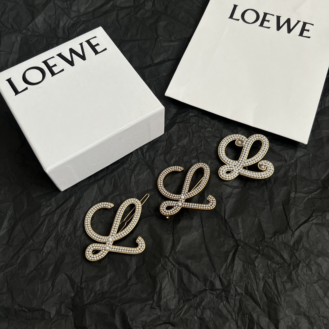 Loewe Brooch