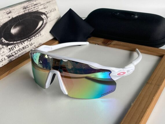 Oakley sports sunglasses 3