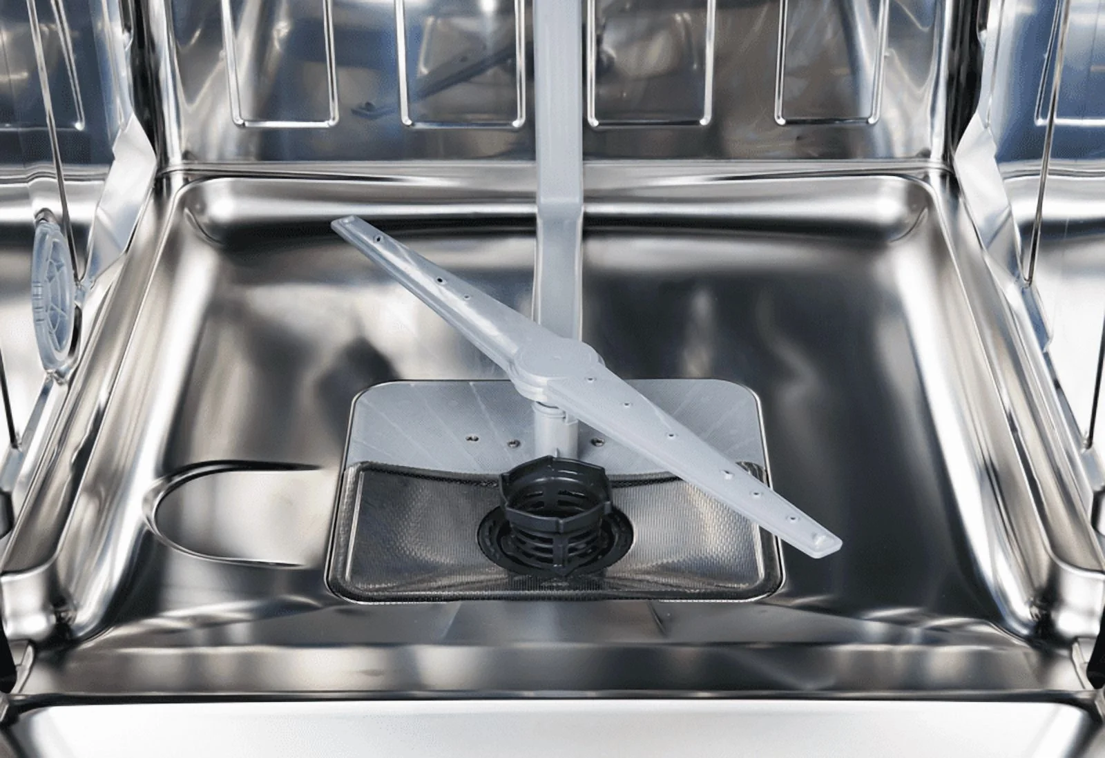Kenmore 24?Built-In-Dishwasher w/ 3rd Rack & Turbo Dry-SS Pocket handle