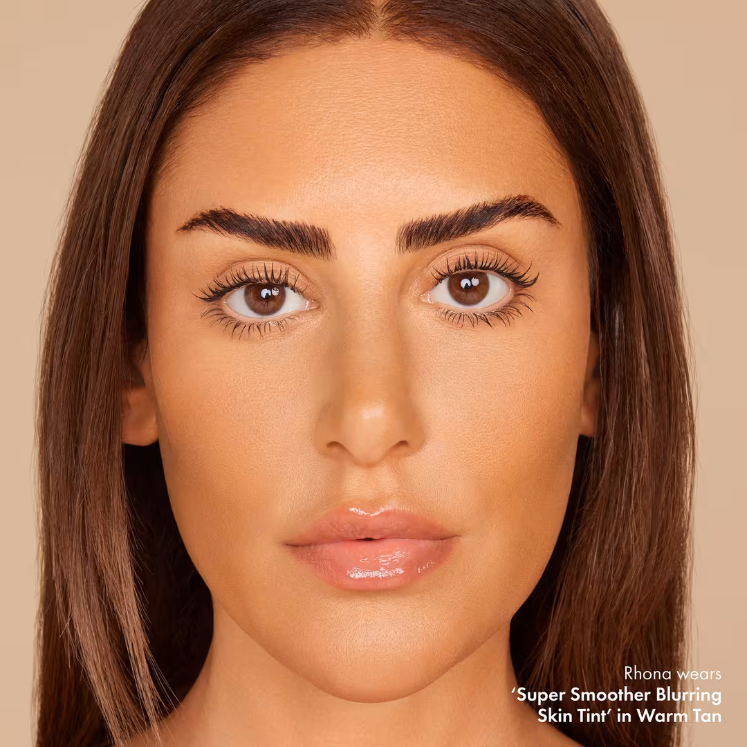 ICONIC LONDON  Super Smoother Blurring Skin Tint