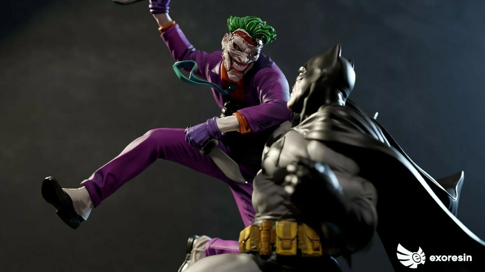 DC Comics - Joker vs Batman Diorama | 1:4 Resin Statue | by Obsidian Resinworks