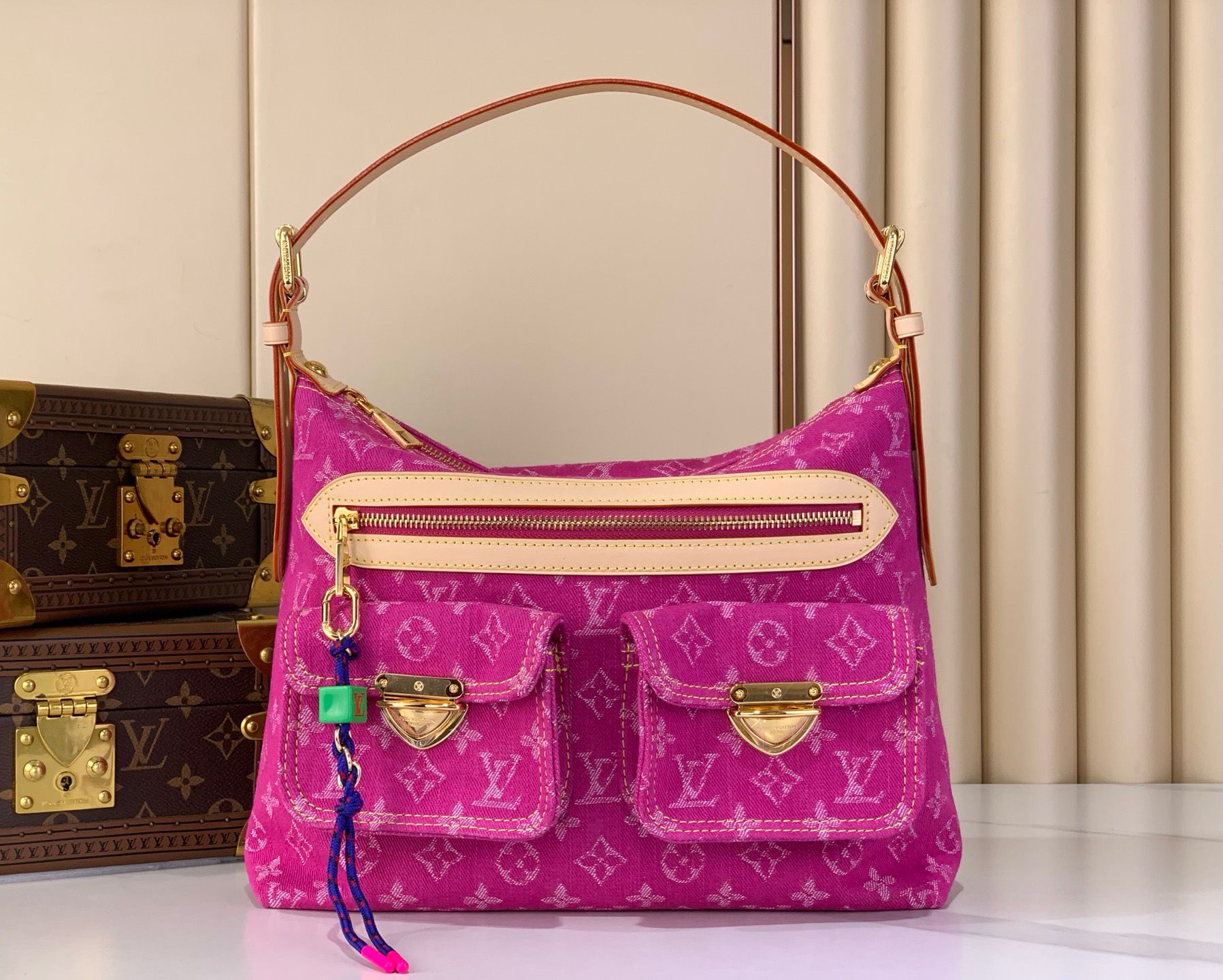 LV Baggy handbag M28266