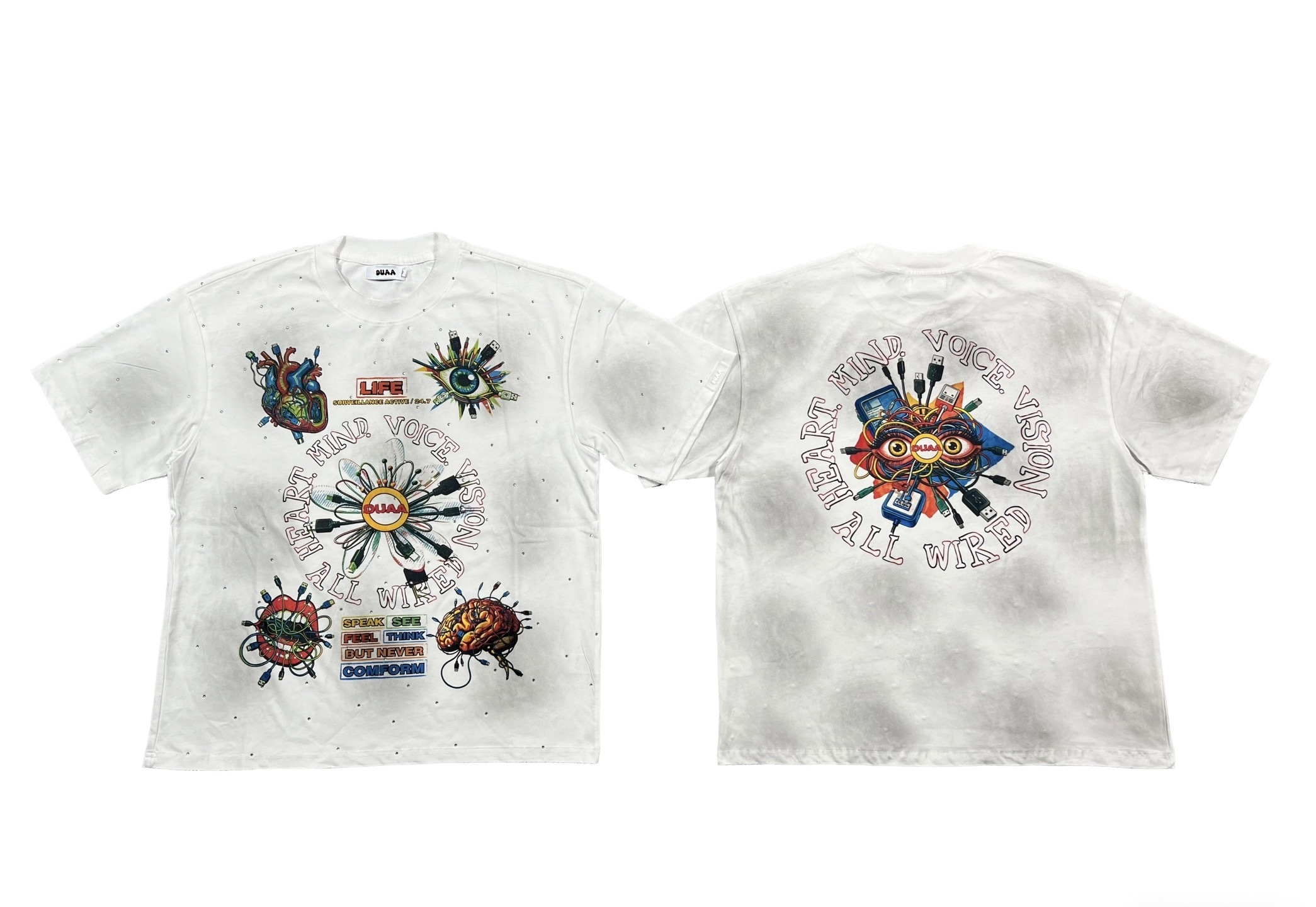 White washed vintage-style mouth, brain, eyes, heart printed short-sleeved shirt