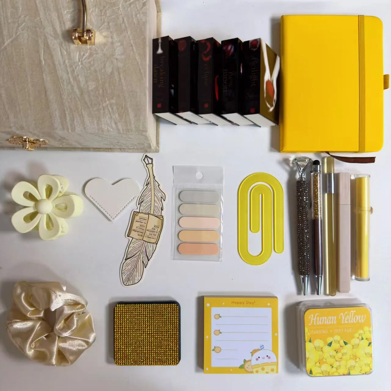 Your Golden Twilight 💛✨ Bookish Bundle