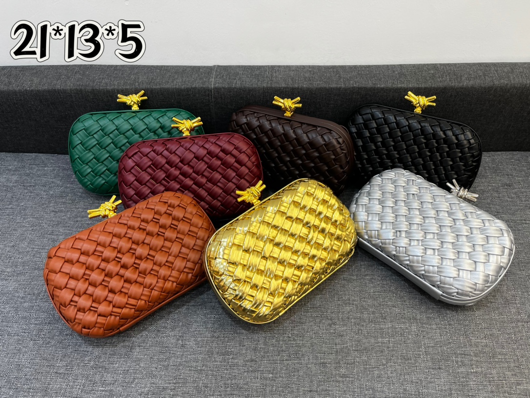 Bottega Veneta BV Knot Bag