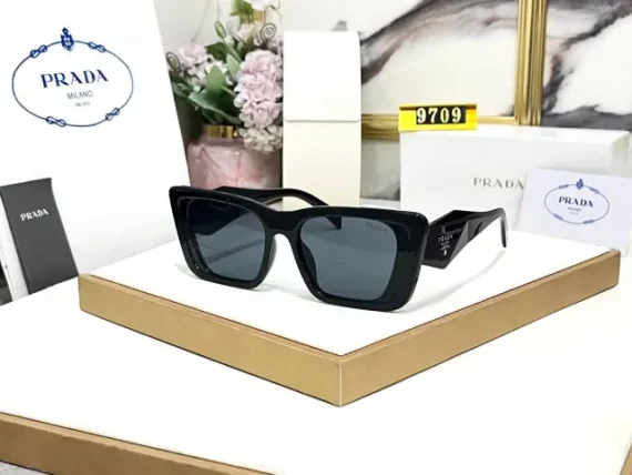Prada sunglasses 77