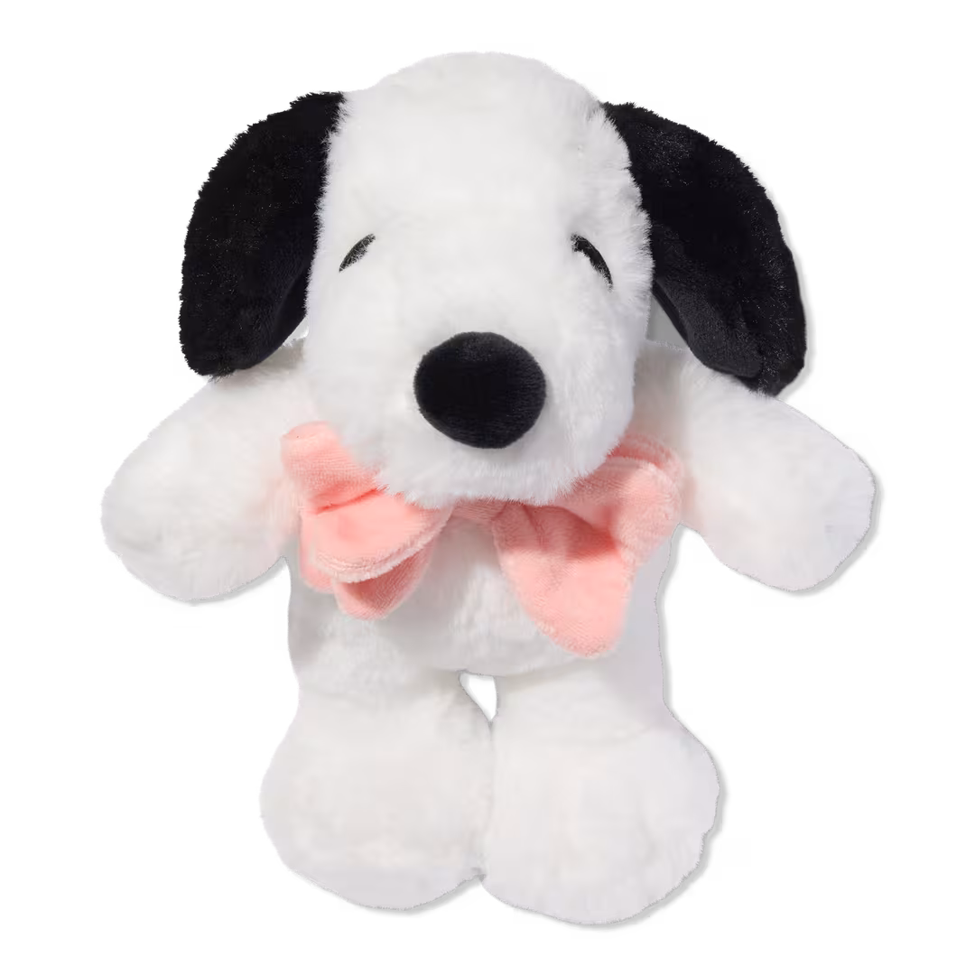 ULTA Beauty Collection  Peanuts x UBC Tied with Love Snoopy Plush