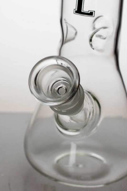 Smoke Arsenal clear glass water bong