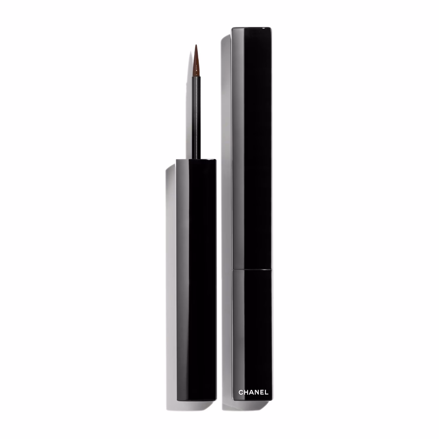 LE LINER DE CHANEL