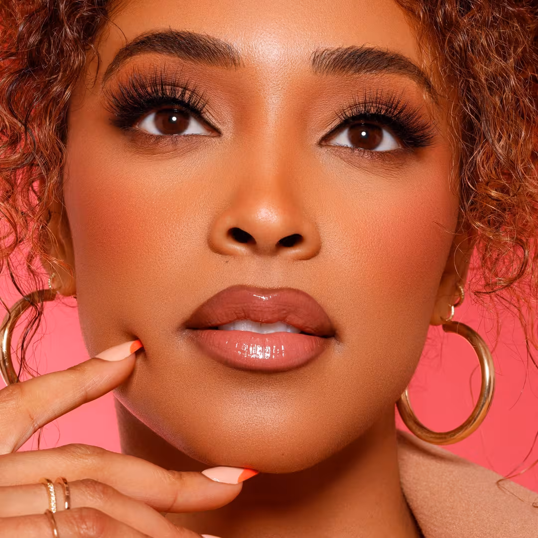 Lilly Lashes  Self-Adhesive Lashes