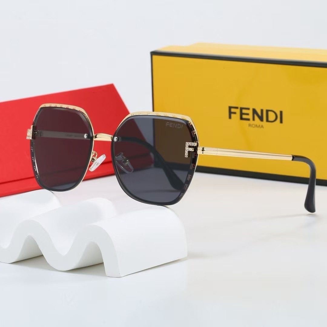 Fendi Fashionable Sunglasses