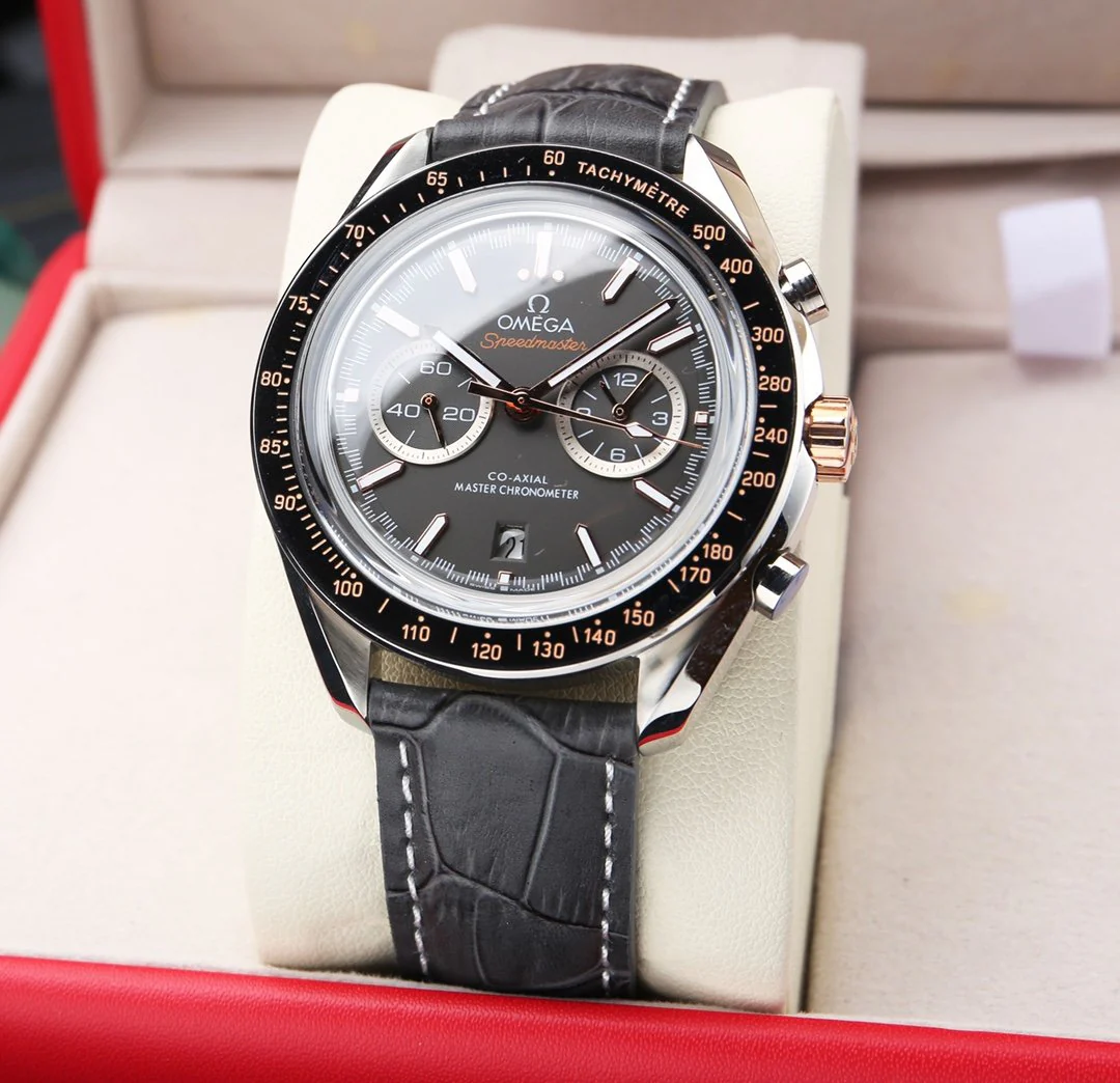 Omega Watch SPEEDMASTER CHRONO 42MM LEATHER