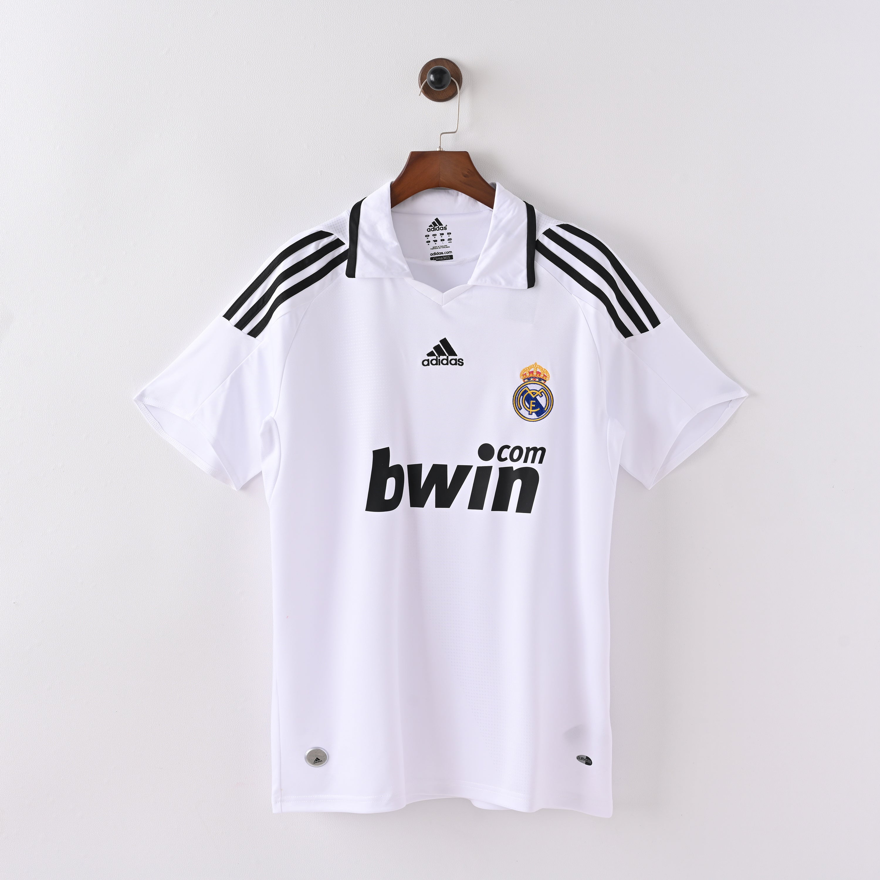 Real Madrid Retro Vintage Home Jersey Men 2008-2009