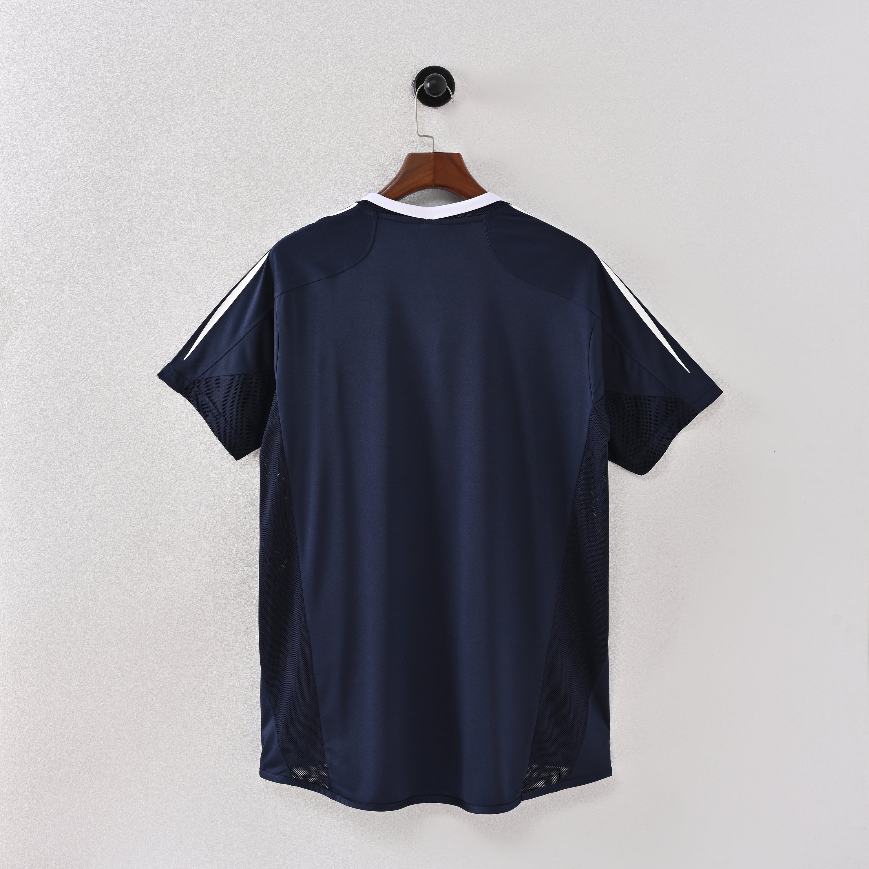 Real Madrid Retro Vintage Away Jersey Men 2004-2005