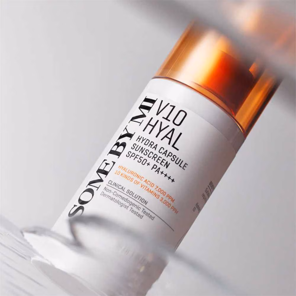 V10 Hyal Hydra capsule Sunscreen SPF50+ PA