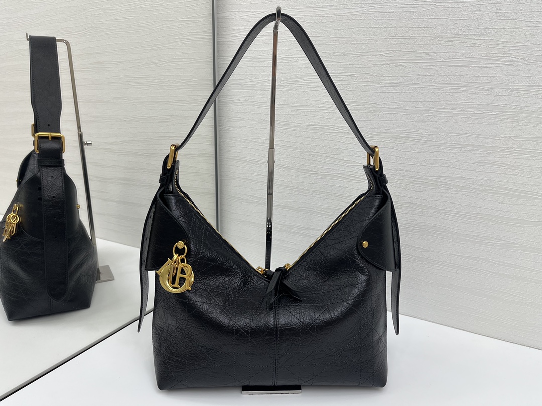 Dior Bags Dior Voyage (10A Mirror Version)