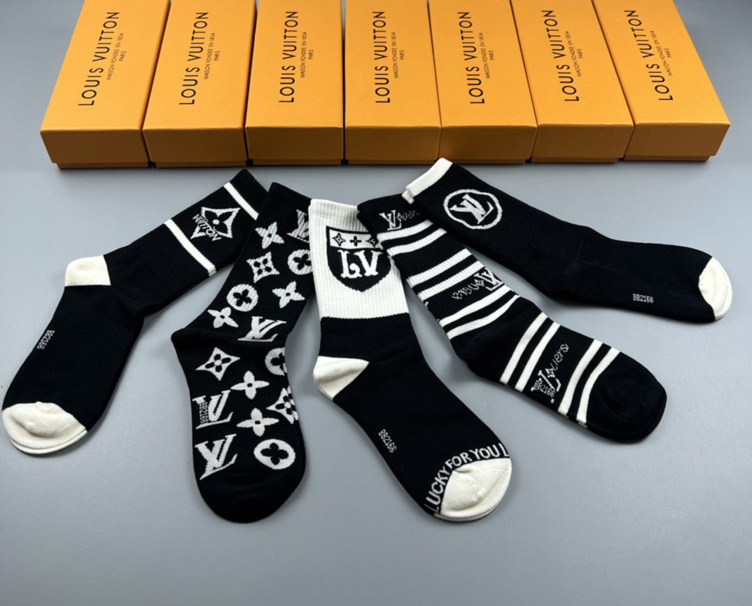 LV Crew Socks [5 pairs per box]