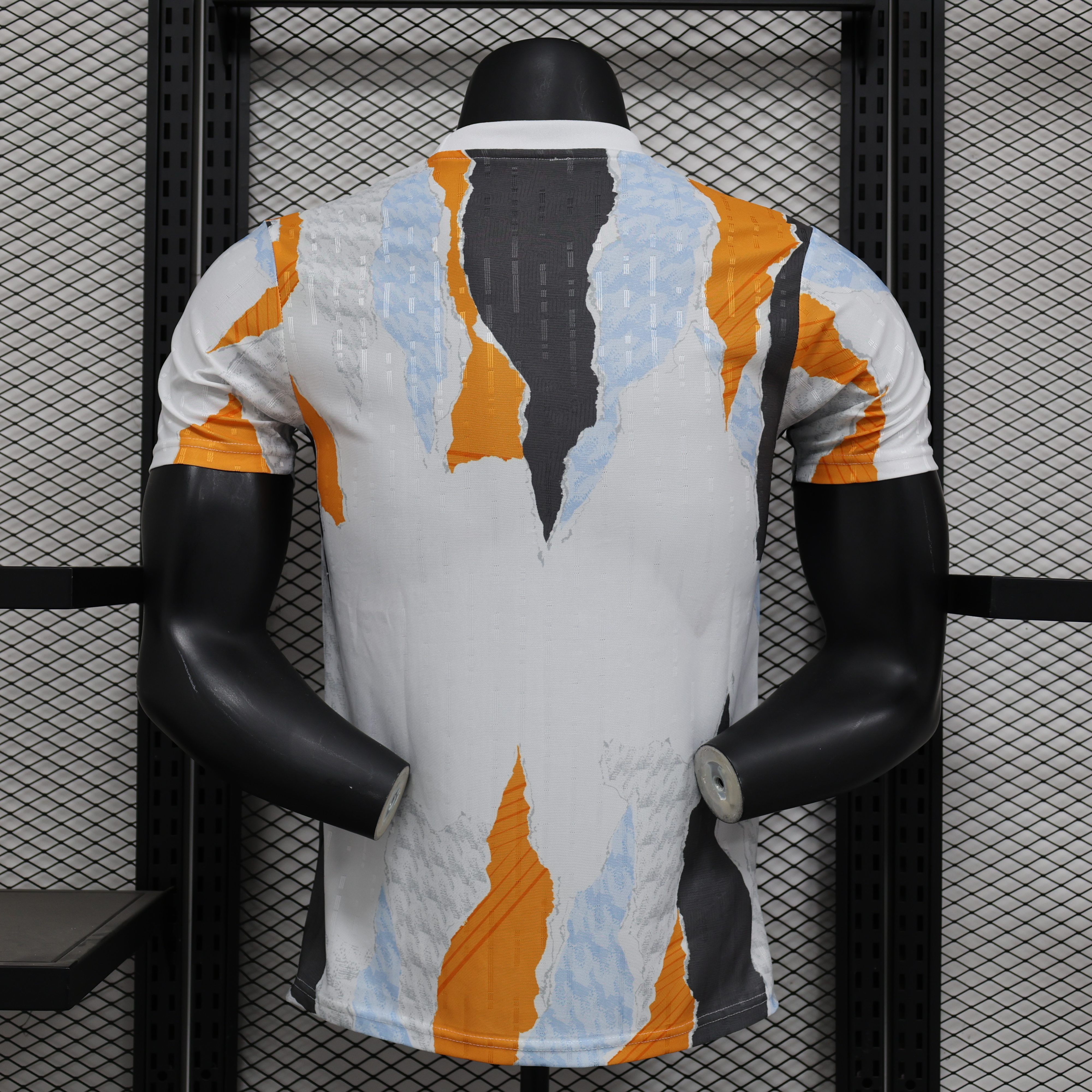 2025/2026 Real Madrid Training Football Shirt (Player Edition)