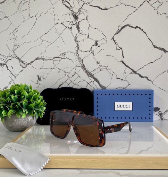 Gucci sunglasses 50