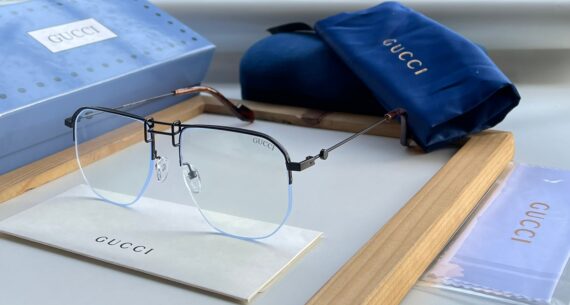 Gucci eyeglasses 2