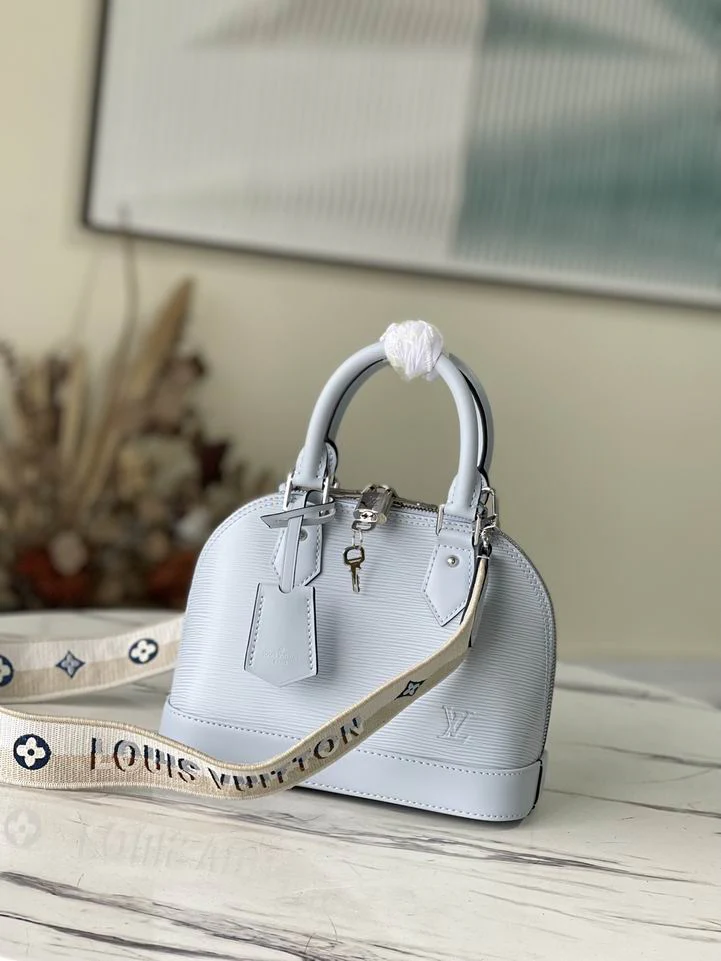 LV Alma BB M59345 23.5x17.5x11.5cm gf