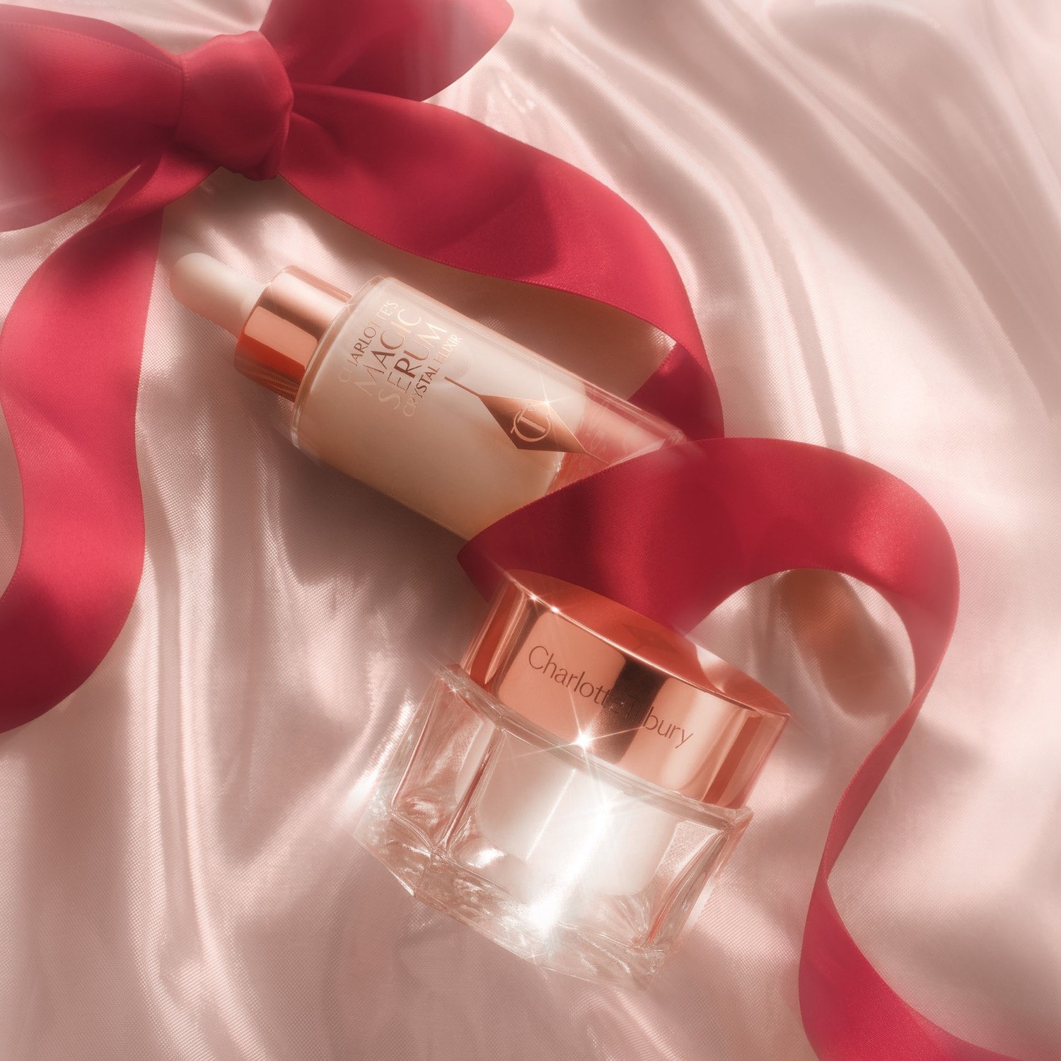 CHARLOTTE'S ICONIC MAGIC SKIN DUO [XMAS 2026]
