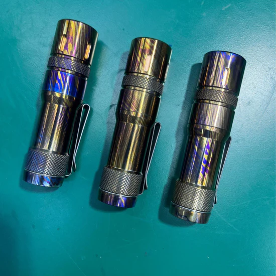 Vastlite Bow 280lm 750m 18350 LEP Flashlight