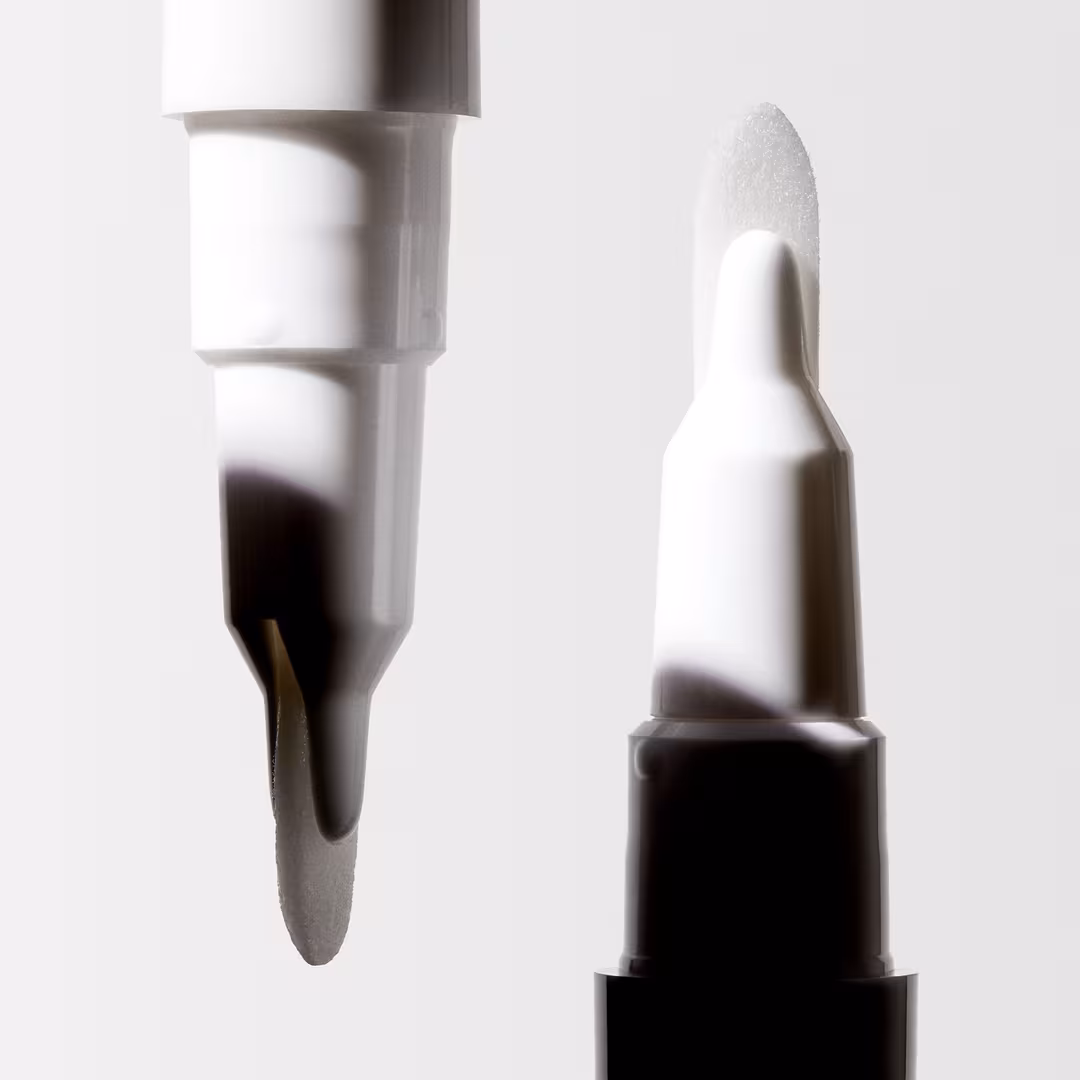 HALF MAGIC  Flik Eraser Makeup Correcting Pen