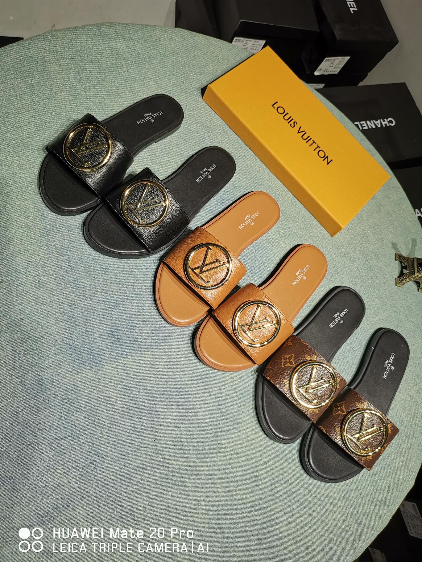 LV's New Summer Slippers