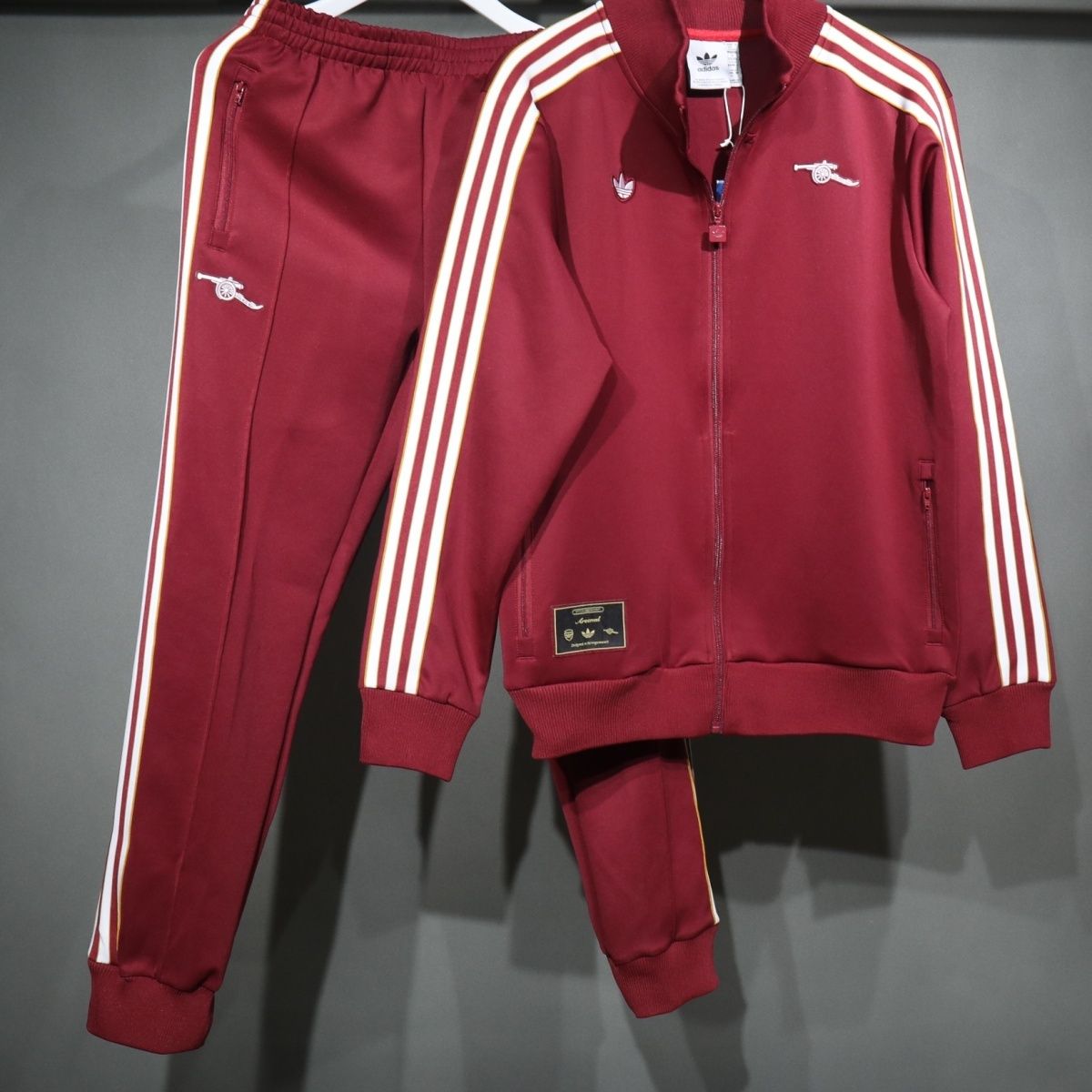 2025/2026 Arsenal Autumn/Winter Football Chengxiu Zipper Embroidered Sweatshirt