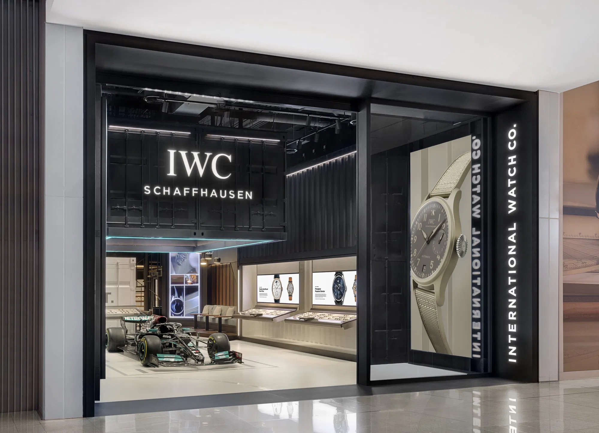 IWC Schaffhausen big Pilots watch IWC racing works iw501019