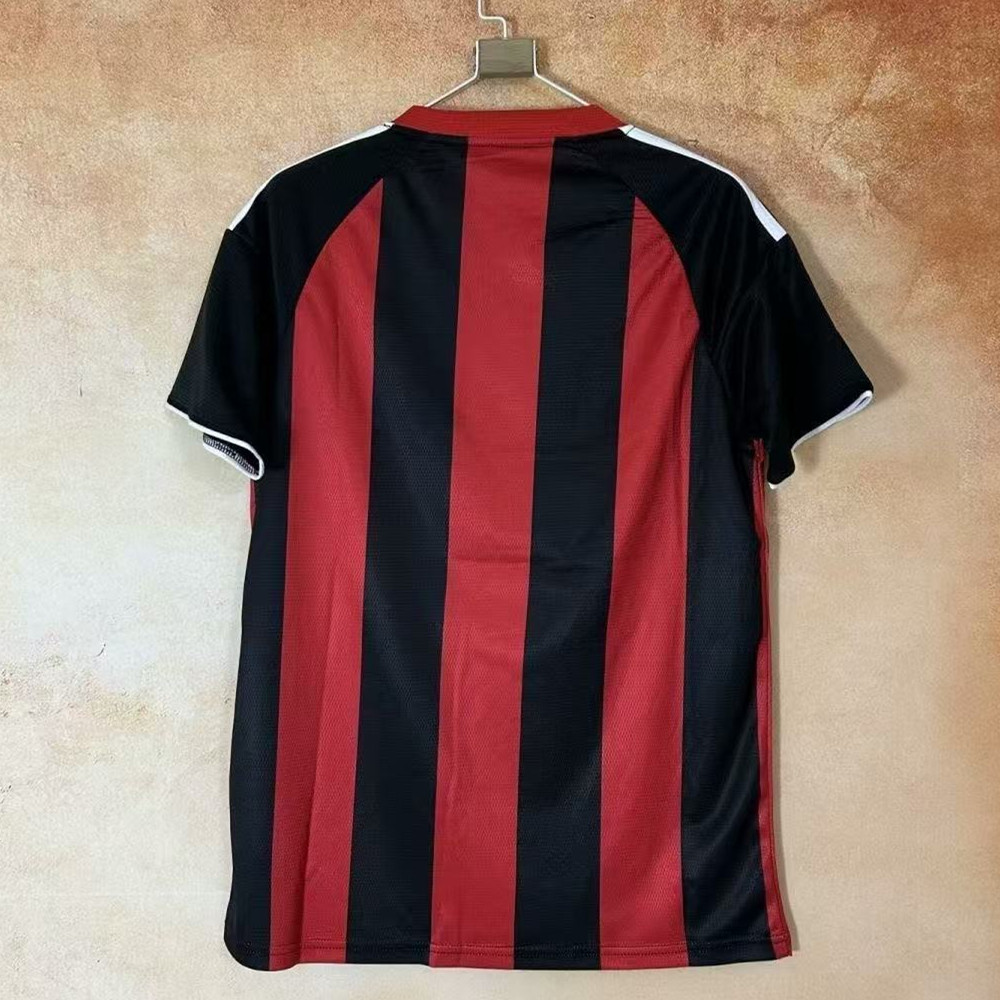 Eintracht Frankfurt Home Man Jersey 25/26