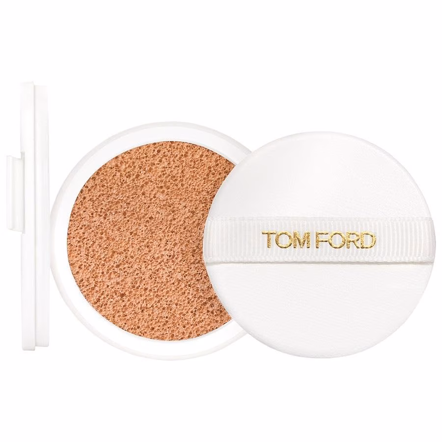 Glow Tone up Foundation SPF 40 Hydrating Cushion Compact