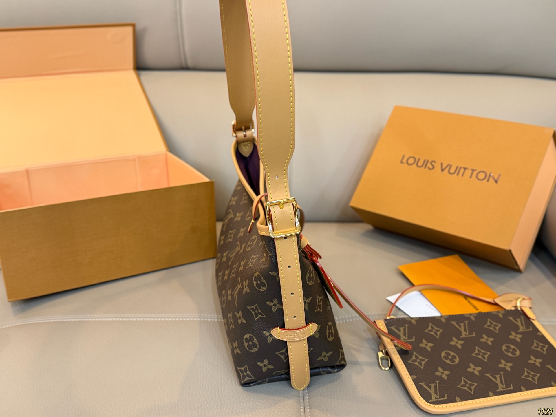 LV Carryall New Shopping Bag