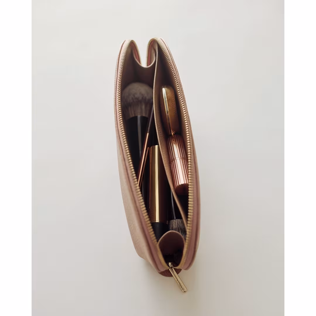 Cuyana  Beauty Case
