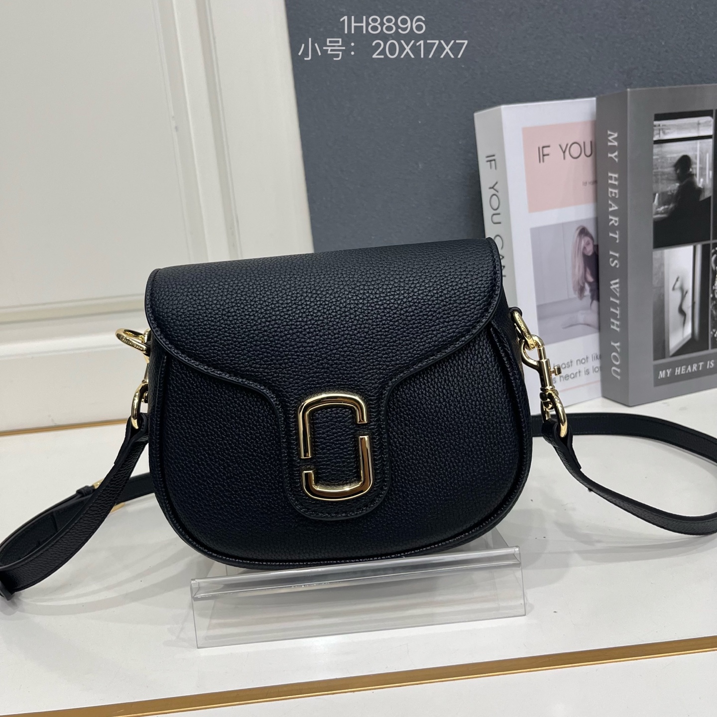 Marc Jacobs The Small J Marc Saddle Bag