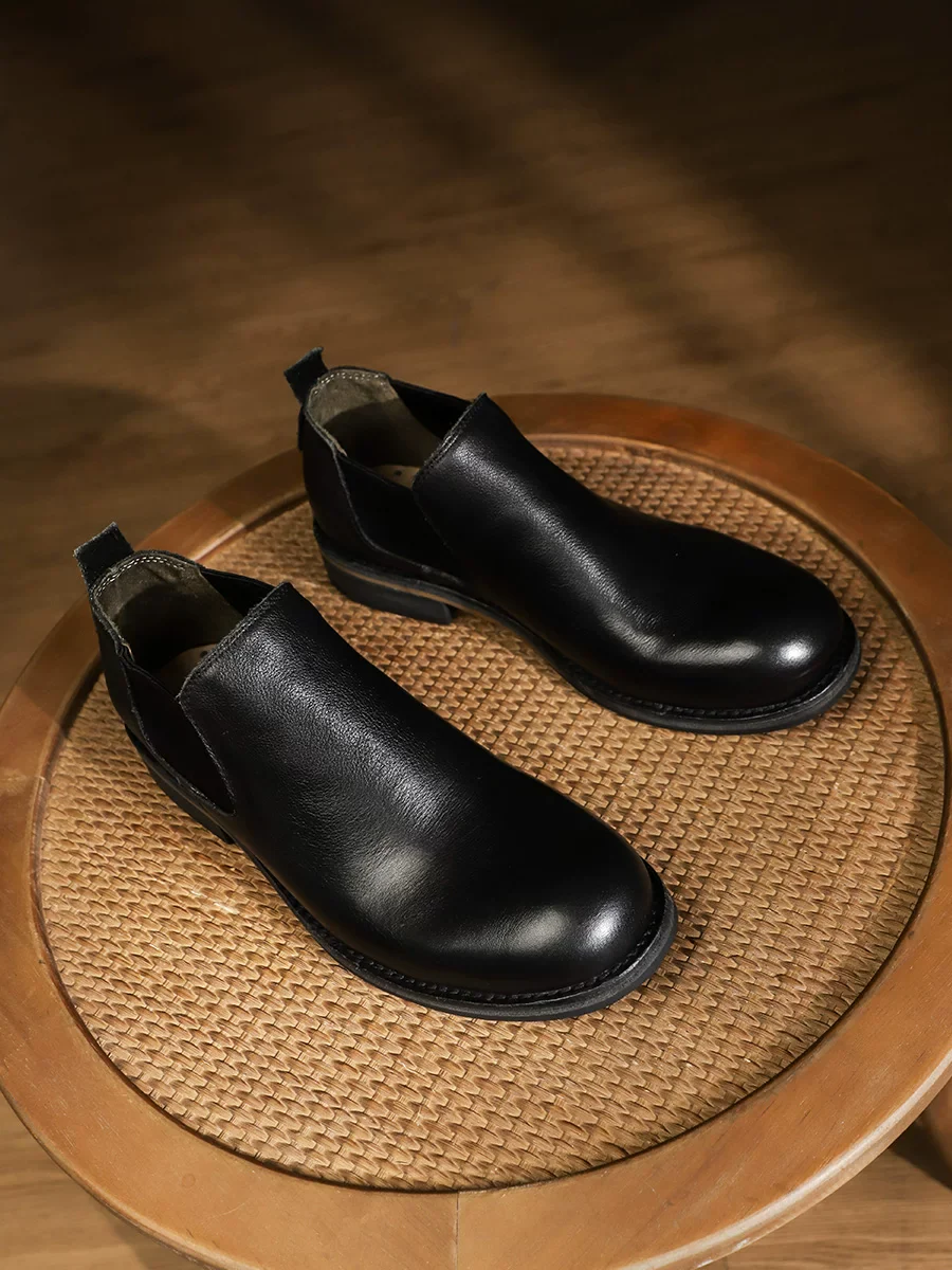 Men's handmade Chelsea casual leather shoes