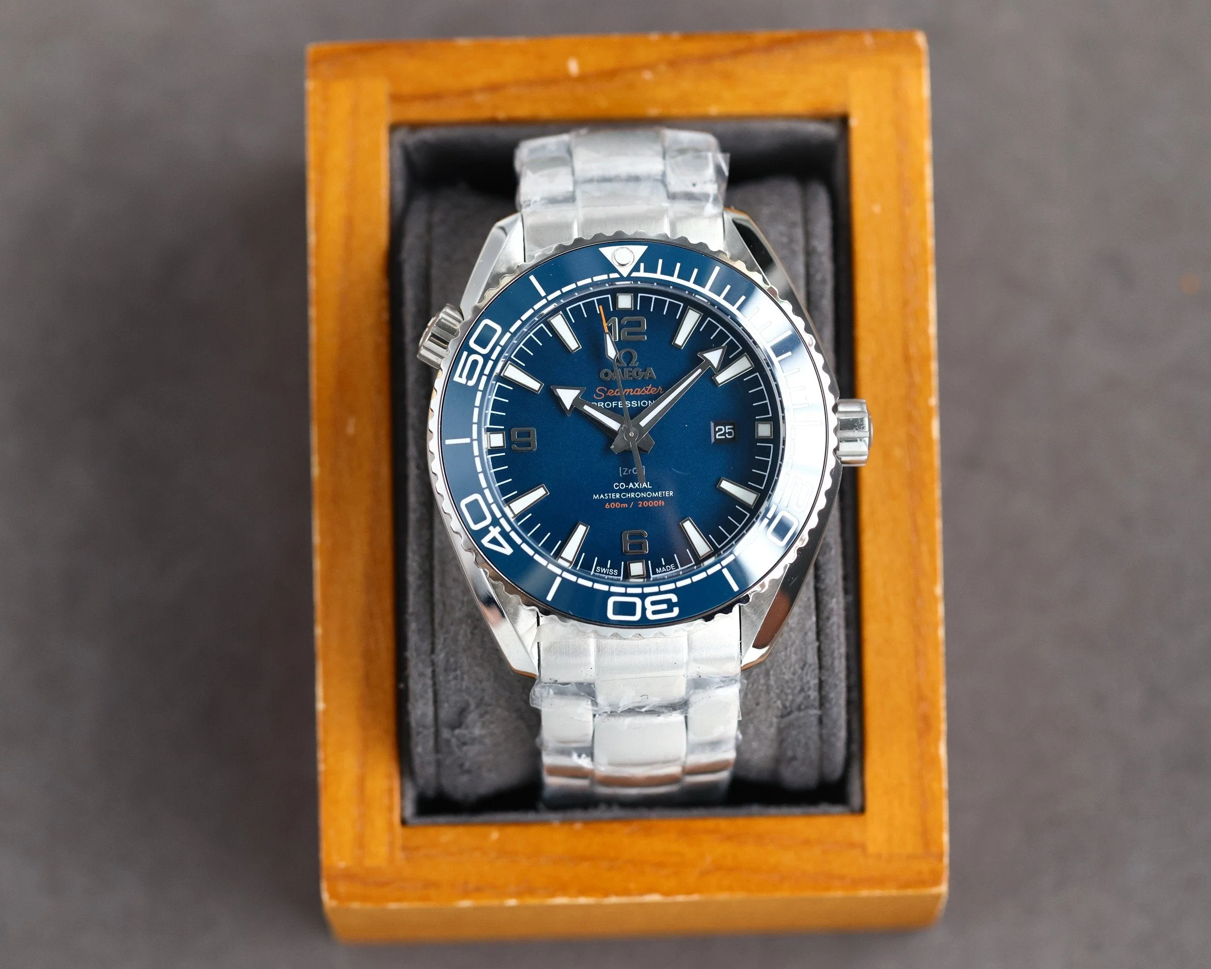 Omega Watch SEAMASTER PROFESSIONAL PLANET OCEAN 600M BLUE CERAMIC STEEL BRACELET