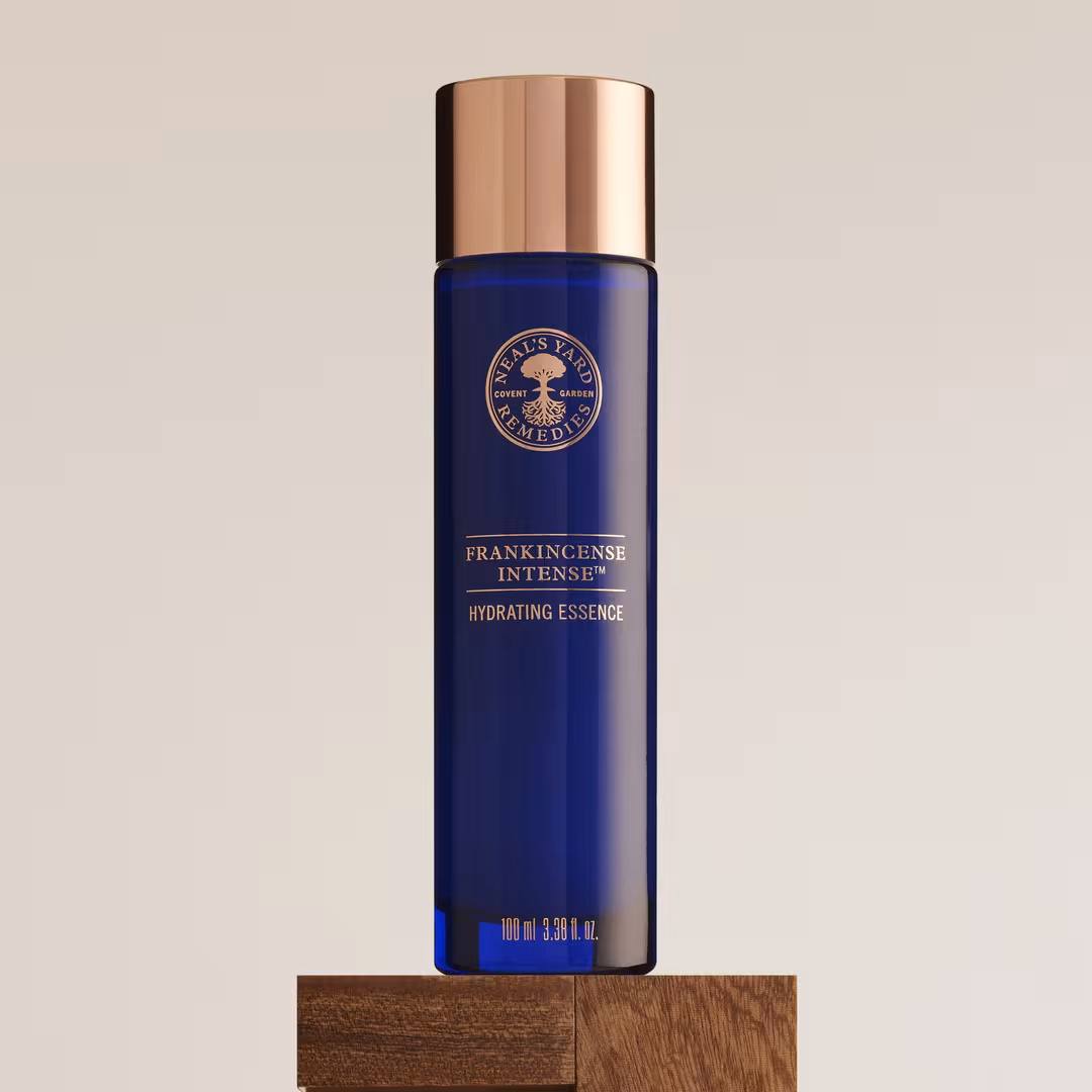 Neal's Yard Remedies  Frankincense Intense™ Hydrating Essence