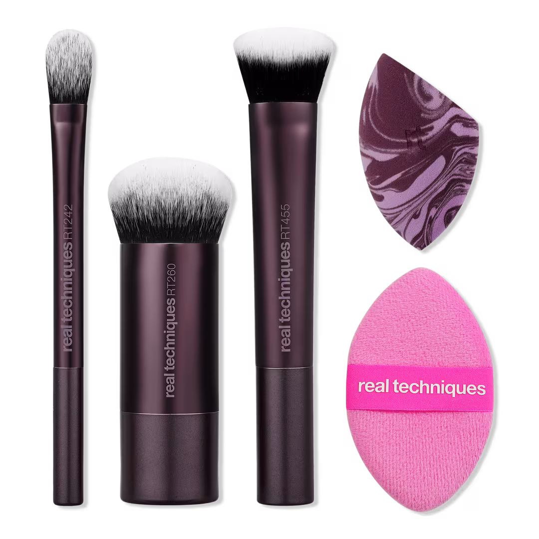 Real Techniques  Base Ace Makeup Brush & Sponge Gift Set