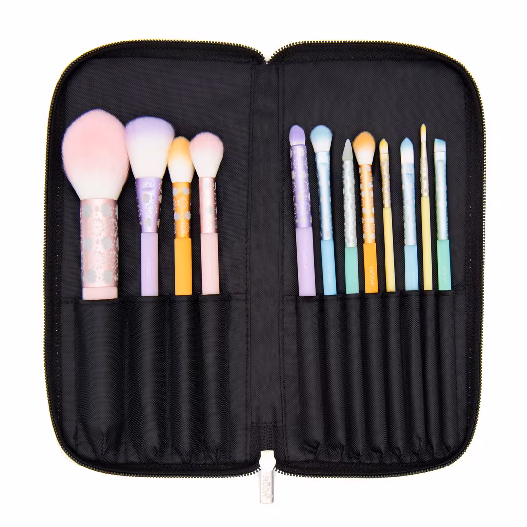MŌDA  Posh Pastel Makeup Brush Kit